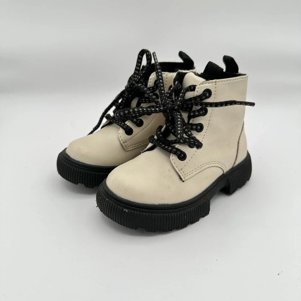 Zara Combat Boots Toddler US 6 EU 22 Beige Lace Up Faux Leather Back To School